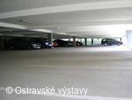 Parkoviště pod pavilonem A