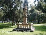 Tovačov, Zámek - zámecký park - socha sv. Jana Nepomuckého